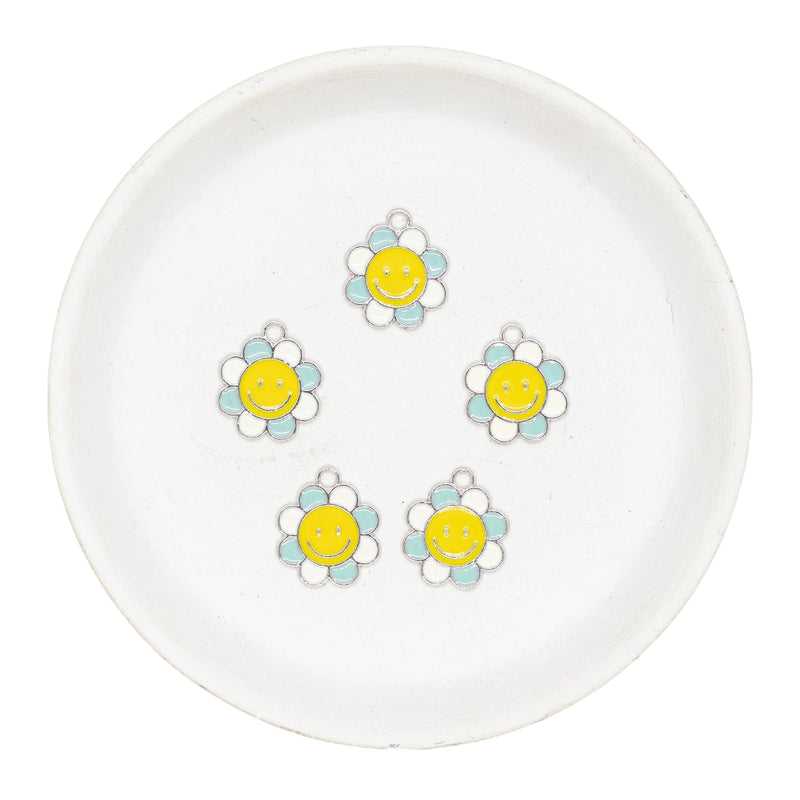 Smiling Daisy Enamel Charm 16mm (Package of 5)